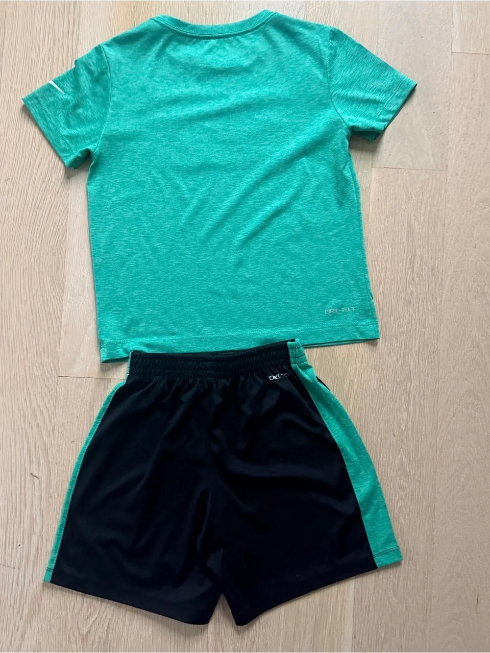 Nike Dri-Fit Green & Black Logo Tee and Shorts Set - size 7
